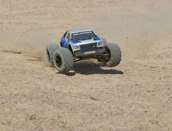 Chevrolet Colorado 1:18 Eazy RC